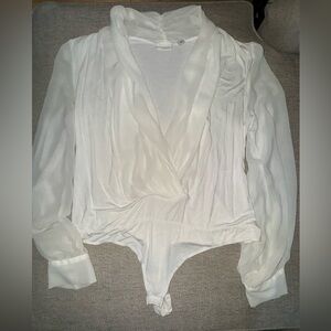Blouse Bodysuit with cow neck